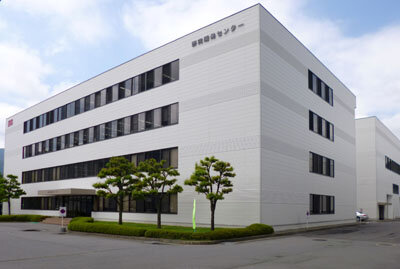 “ZEB化”を完了した研究開発センター.jpg